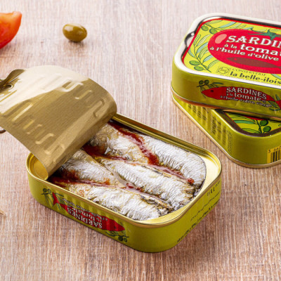 Sardinky s rajčaty a olivovým olejem 115g